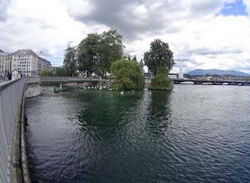 france/annecy/attraction/ile-rousseau