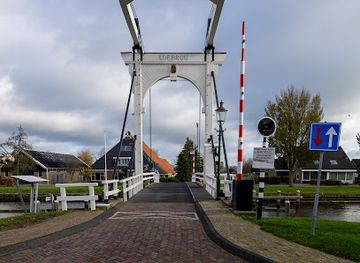 netherlands/ijsselmeer-polders/attraction/koebrug