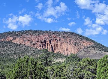 arizona/san-francisco-peaks/attraction/red-mountain-trail