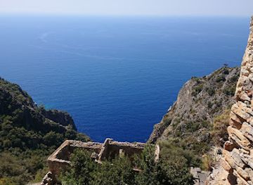 turkiye/paphlagonia/attraction/af-kule-manastiri-harabeleri