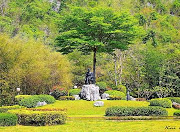thailand/kanchanaburi/attraction/somdet-phra-srinagarindra-park-suan-hin