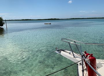 belize/ambergris-caye/attraction/belize-guide-co-snorkel-and-fishing-tours