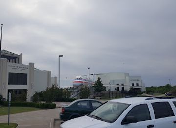 oklahoma/tulsa-metropolitan-area/attraction/tulsa-air-and-space-museum-planetarium