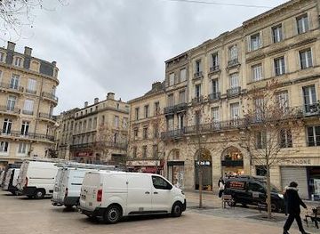 france/bordeaux/attraction/place-saint-projet