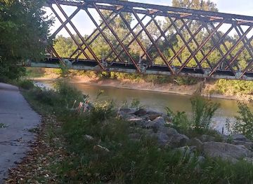 kansas/konza-prairie-biological-station/attraction/linear-park