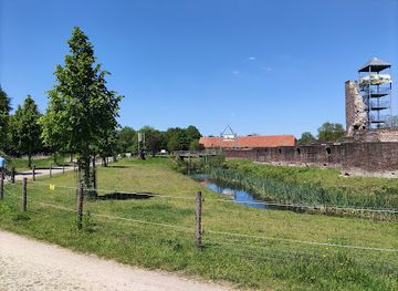 netherlands/limburg-province/attraction/kasteelpark-ter-horst