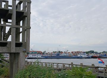 netherlands/noordoostpolder/attraction/het-vuurtje