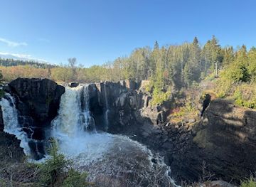 minnesota/arrowhead-region/attraction/high-falls-overlook