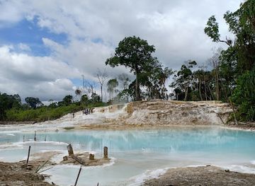 indonesia/north-sumatra/attraction/kawah-putih-dolok-tinggi-raja