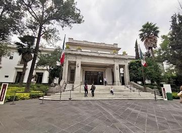 mexico/mexico-city/attraction/complejo-cultural-de-los-pinos