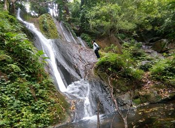 sri-lanka/knuckles-mountain-range/attraction/seetha-kotuwa