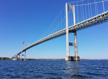 rhode-island/providence/attraction/claiborne-pell-newport-bridge