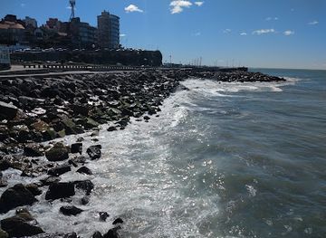 argentina/mar-del-plata/la-perla/attraction/paseo-davila-la-perla