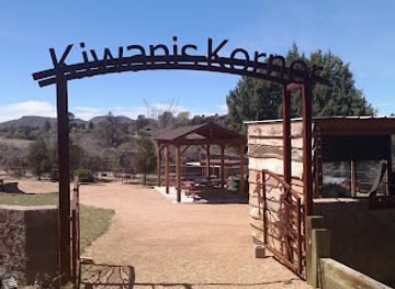 arizona/prescott-national-forest/attraction/heritage-park-zoological-sanctuary
