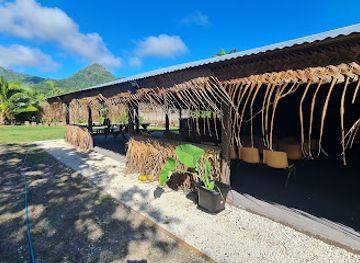 cook-islands/takitumu/attraction/umu-experience