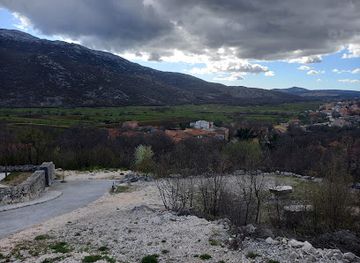 croatia/dalmatia/attraction/massarus-mons-dugopolje-central-dalmatia-theme-trails