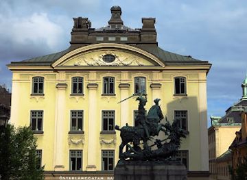 sweden/stockholm/gamla-stan/attraction/st-george-and-the-dragon-statue