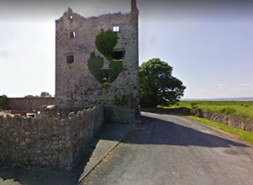 ireland/county-clare/attraction/ballymacnevin-castle