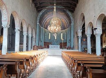 slovenia/portoroz/attraction/cattedrale-di-san-giusto-martire