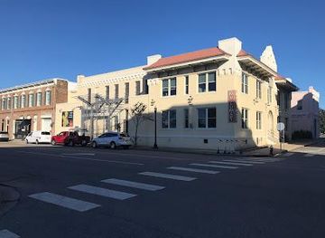 florida/pensacola/attraction/pensacola-museum-of-art