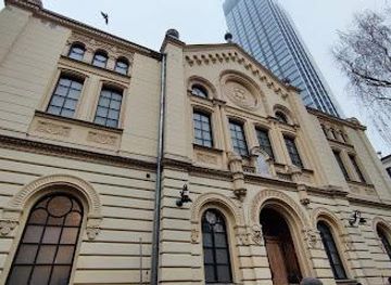 poland/warsaw/attraction/nozyk-synagogue