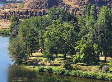 Columbia Hills Historical State Park