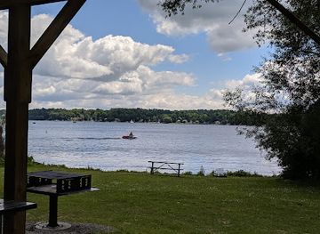 new-york/letchworth-state-park/attraction/silver-lake-state-park