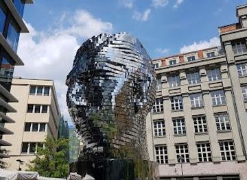 czechia/prague/attraction/franz-kafka-rotating-head-by-david-cerny