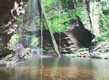 ghana/ho/attraction/akpom-falls-limestone-cave