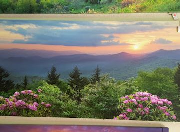 north-carolina/asheville/attraction/woolworth-walk