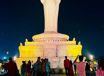 india/hyderabad/attraction/hussain-sagar-lake