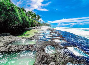sri-lanka/galle-district/attraction/natural-pool-thalpe