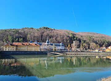 romania/valcea/attraction/schitul-ostrov