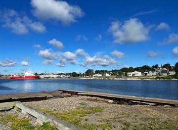 canada/maritimes/attraction/indian-beach