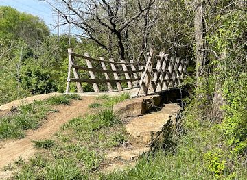 arkansas/fayetteville/attraction/kessler-mountain-regional-park