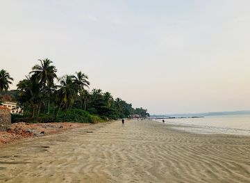 india/goa-beaches/attraction/bambolim-beach