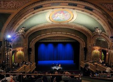 texas/austin/attraction/the-paramount-theatre