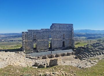 spain/ronda-valley/attraction/ruins-of-acinipo