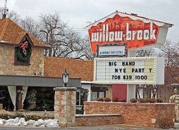 illinois/chicagoland/attraction/graveside-paranormal-haunted-ghost-tours