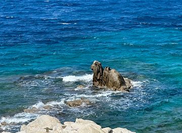 greece/mykonos/attraction/camel-rock