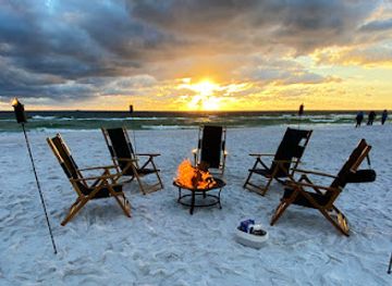 florida/panama-city-beach/attraction/panama-city-beach-bonfires
