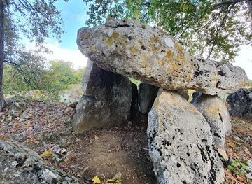 france/aquitaine/attraction/curton-dolmen