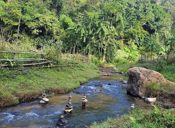 thailand/pai/attraction/mae-yen-waterfall