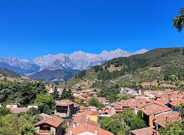spain/picos-de-europa/attraction/mirador-macizo-oriental-de-picos-de-europa