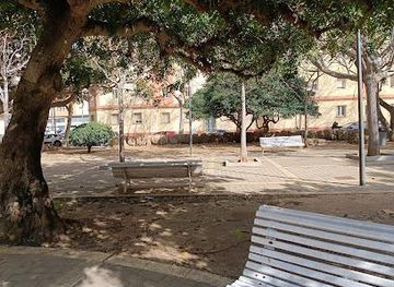 spain/cadiz/attraction/plaza-asdrubal