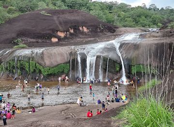 thailand/cardamom-mountains/attraction/tham-phra-waterfall