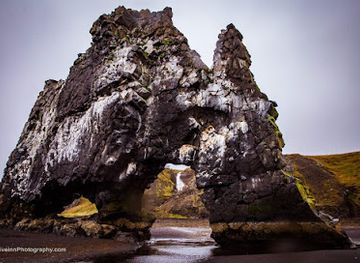 iceland/blonduos/attraction/hvitserkur