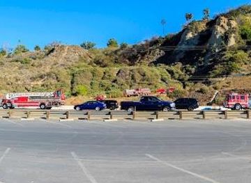 california/burbank/attraction/temescal-canyon-park