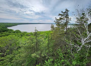 minnesota/mississippi-river/attraction/schaar-s-bluff-trail