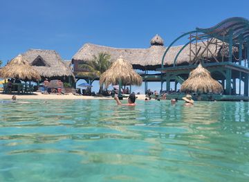 honduras/la-paz-region/attraction/little-french-key